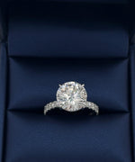 14K White Gold Round Brilliant Cut Lab Grown Diamond Engagement Ring