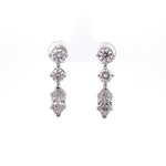 Pendientes colgantes de diamantes cultivados en laboratorio de talla marquesa y brillante redonda en oro blanco de 14 quilates