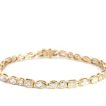 Pulsera de tenis de oro amarillo de 14 quilates con diamantes cultivados en laboratorio de múltiples formas