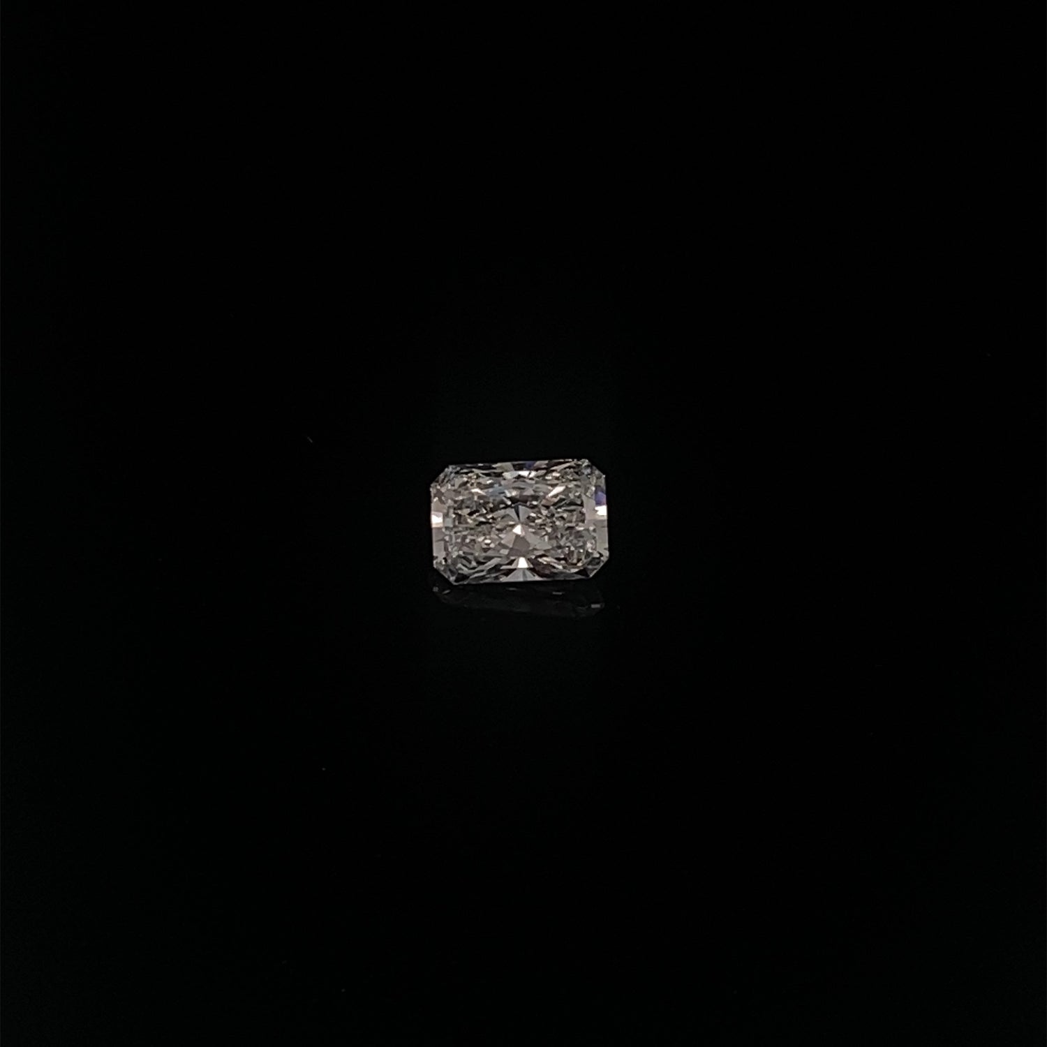 3.03ct Radiant Shape Lab Grown Diamond F VVS2