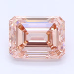 Diamante cultivado en laboratorio de 0,71 quilates, talla esmeralda naranja intensa y elegante, con claridad VS2