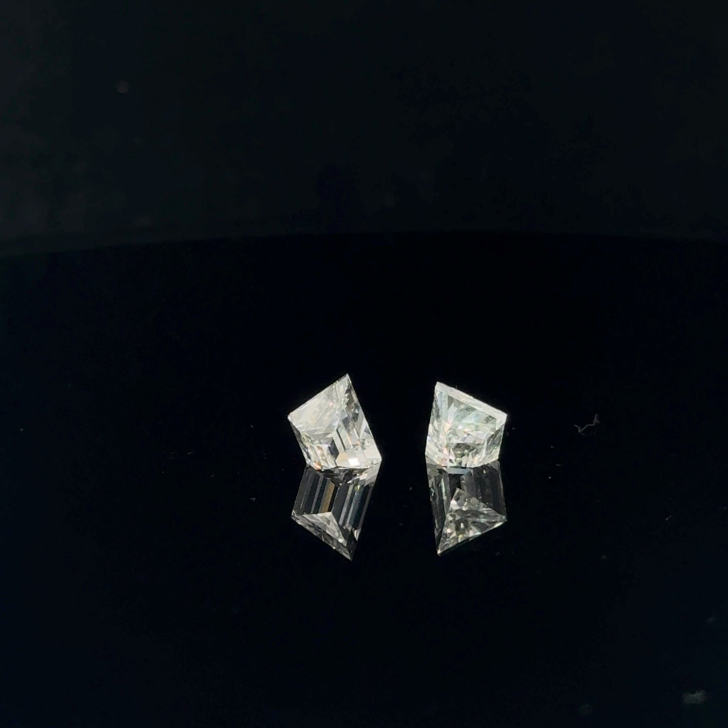 2.11 CTTW Trapezoid Cut Lab Grown Loose Diamonds – E-F Color, VS Clarity