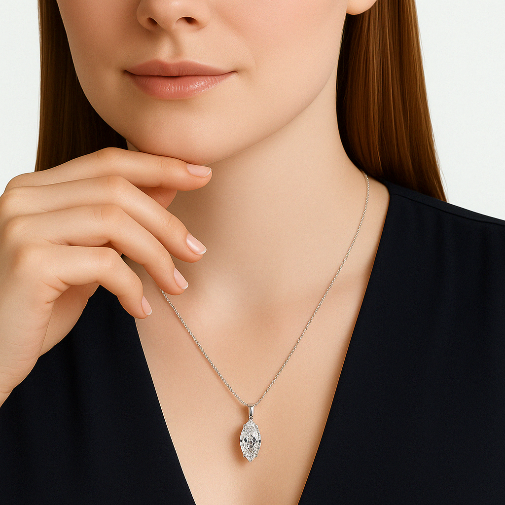 Colgante solitario de diamantes cultivados en laboratorio en oro blanco de 14 quilates con forma de marquesa