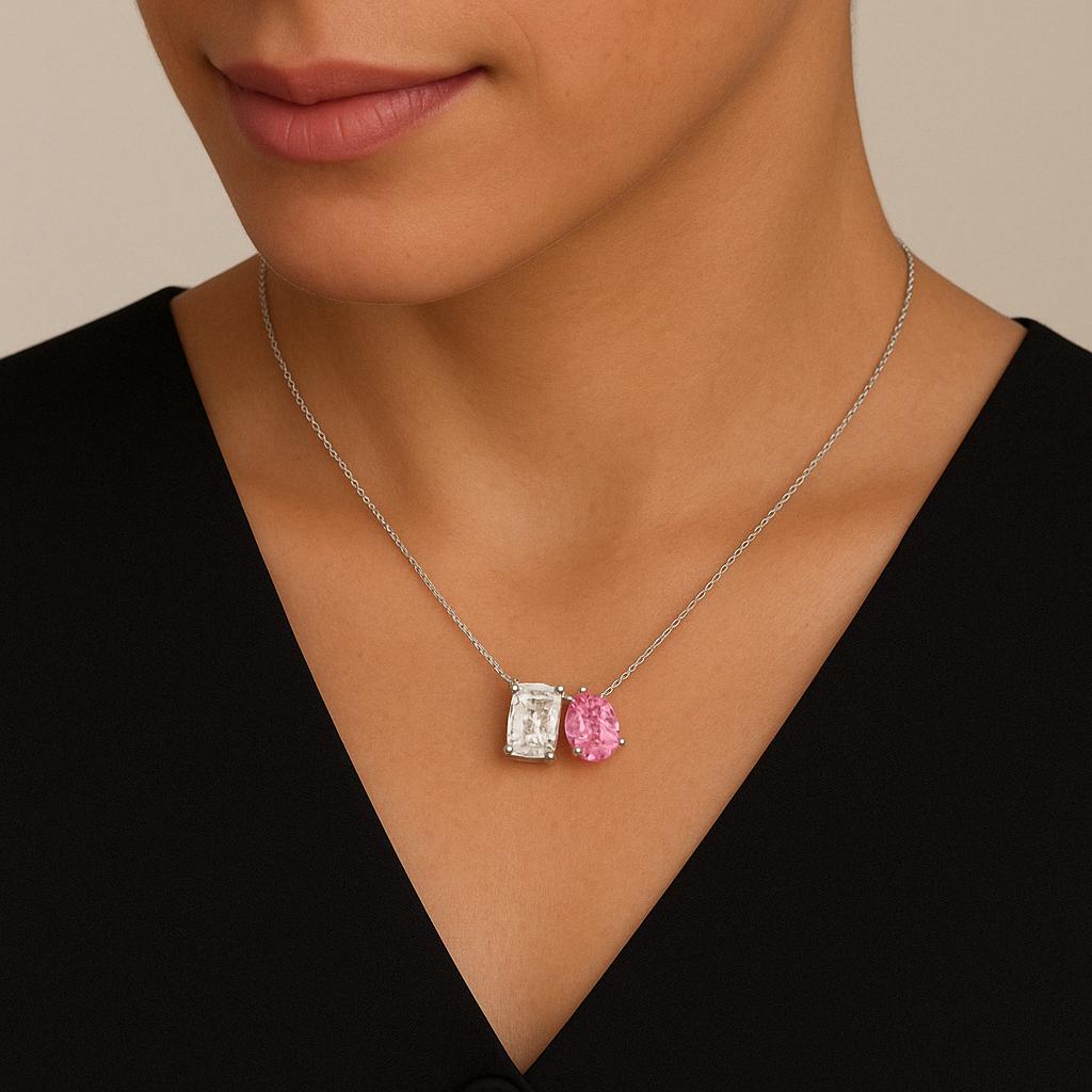 Colgante "Toi et Moi" en oro blanco de 14 quilates con corte radiante y zafiro rosa claro en forma de pera
