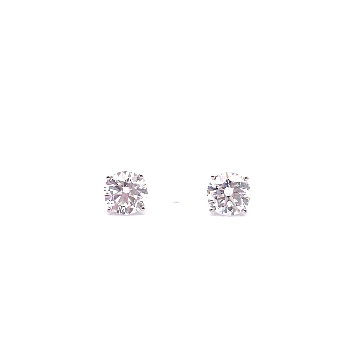 Aretes de oro blanco de 14 quilates con diamantes cultivados en laboratorio de talla brillante redonda