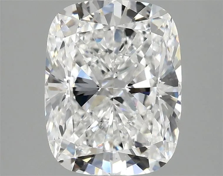 3.01ct Cushion modified Lab Grown Diamond (Colour E, Clarity VS1, IGI Certified)