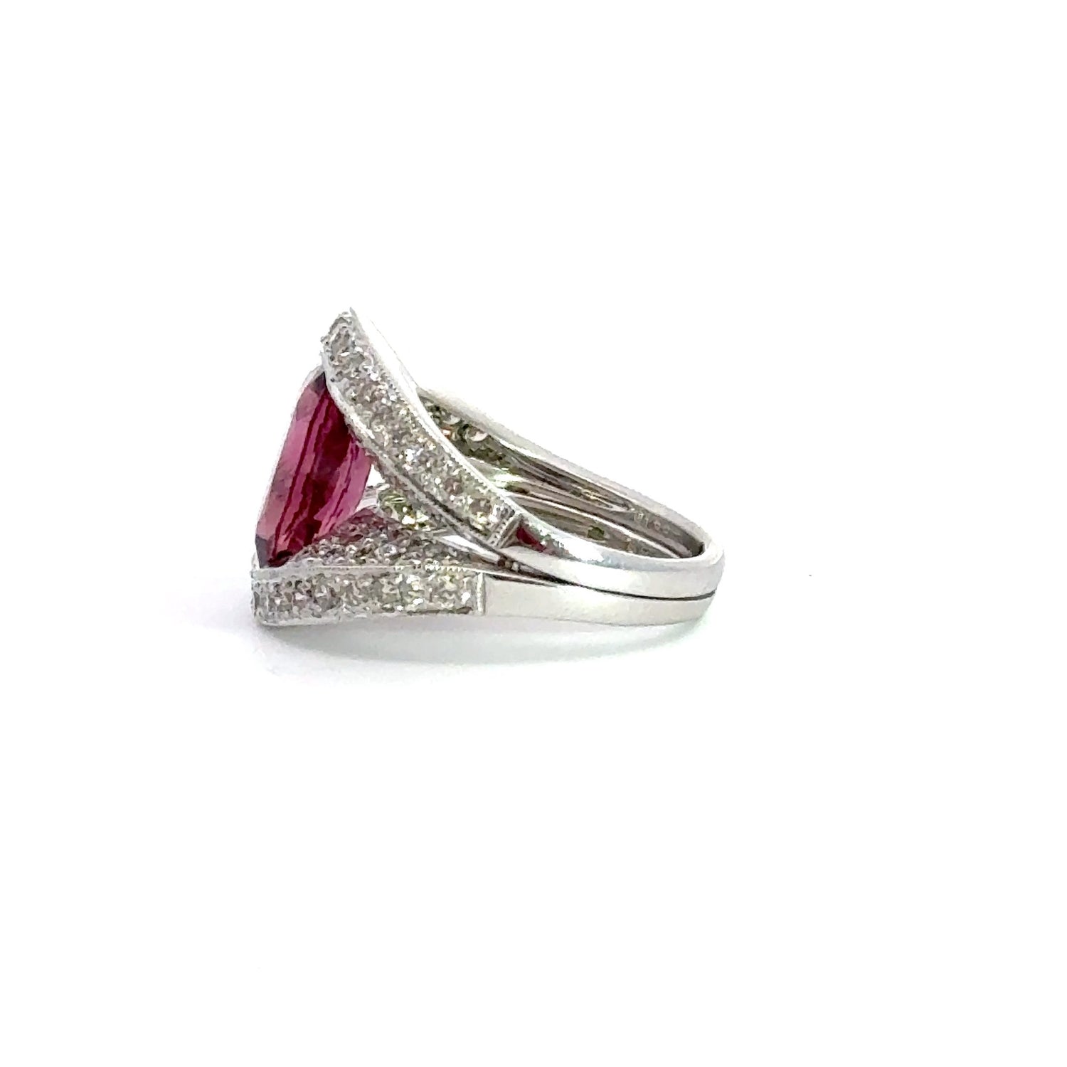 18K White Gold Fancy Diamond Ring