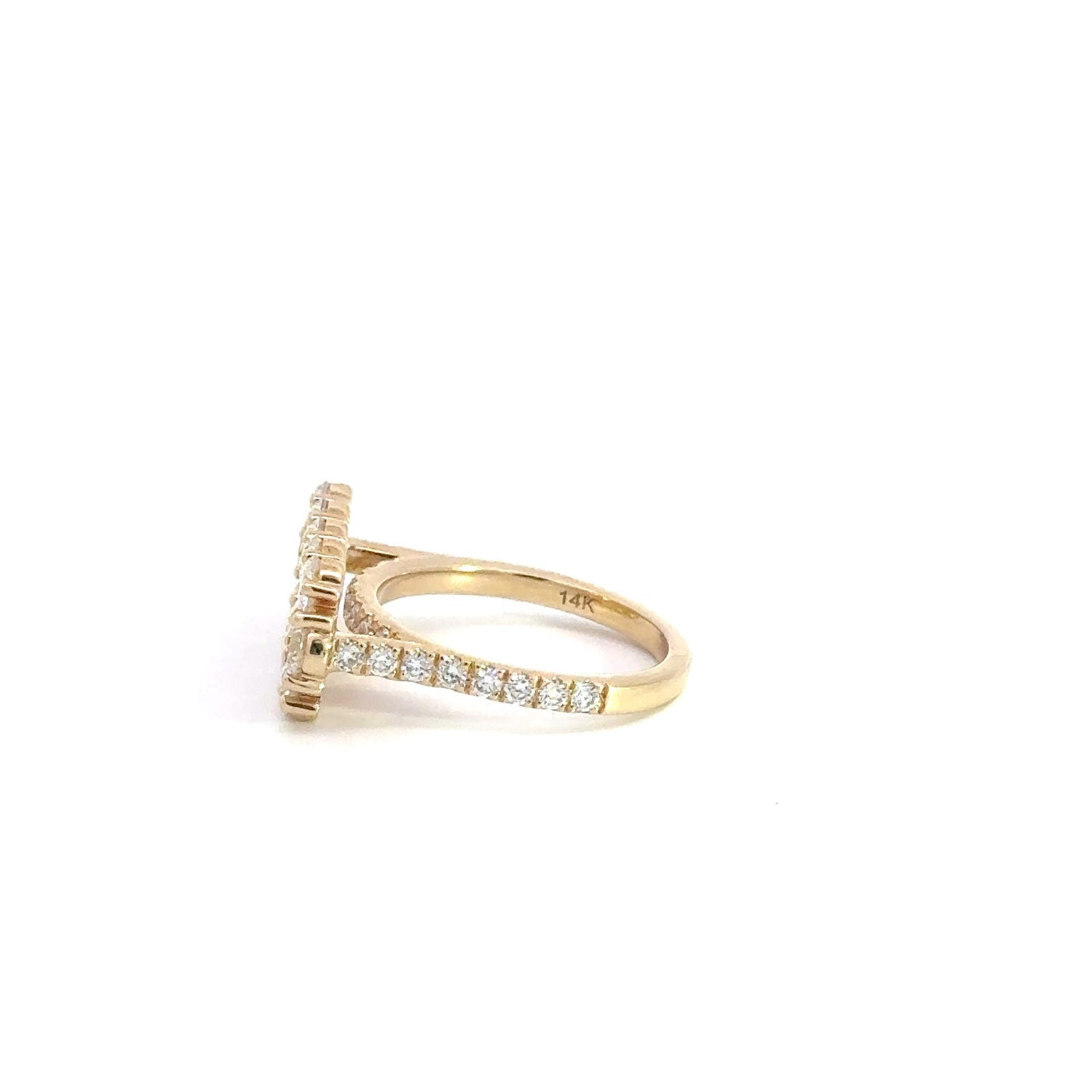 Anillo de oro amarillo de 14 quilates con diamantes cultivados en laboratorio de talla brillante redonda