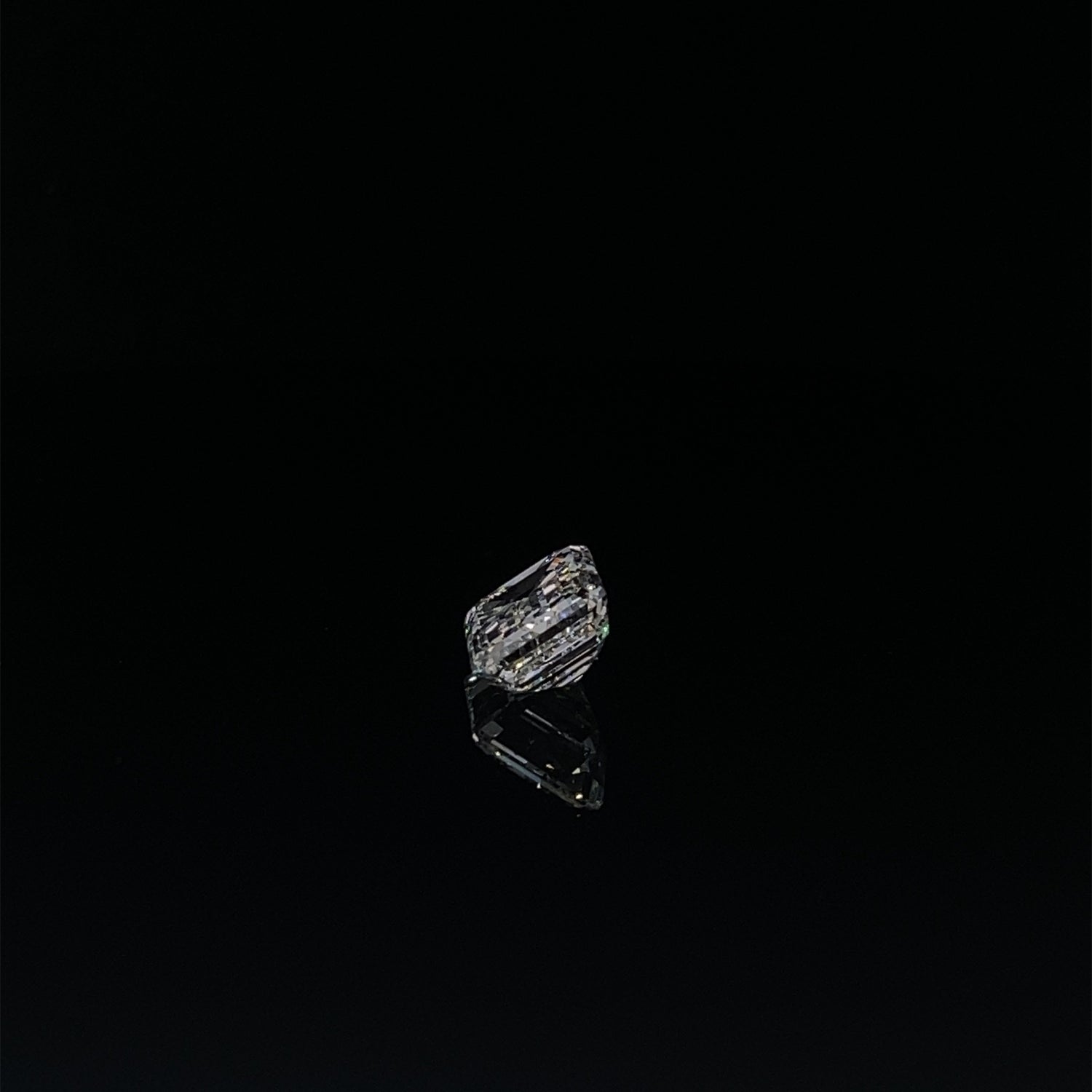 7.11 CT Emerald Cut Lab Grown Loose Diamond F VS1 – IGI Certified