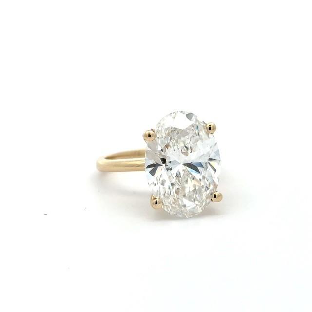 14K Yellow Gold Solitaire Engagement Ring with Oval Shape Lab Grown Diamond 6.51CT F VS1