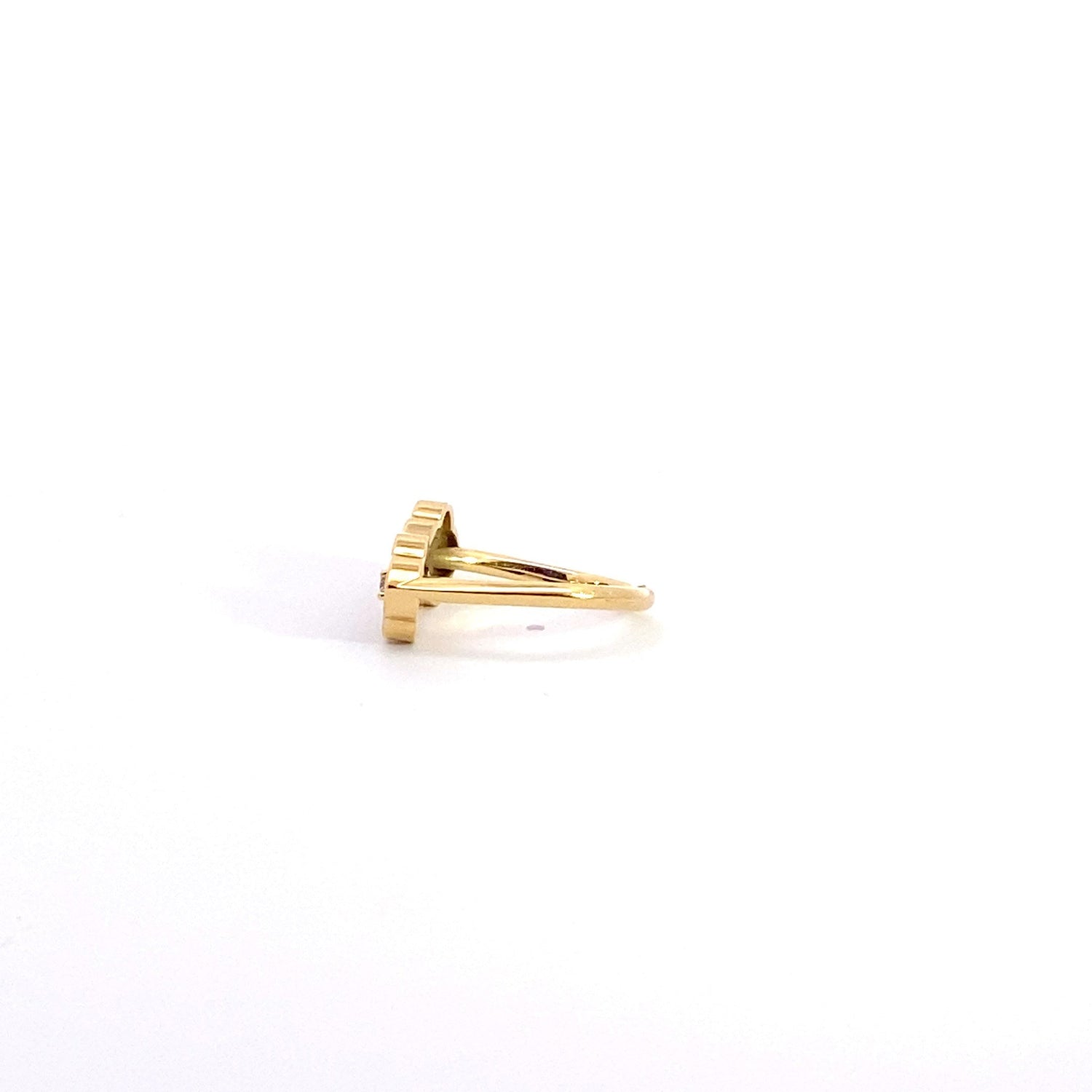 Anillo de oro amarillo de 14 quilates con lapislázuli y diamantes redondos en forma de trébol