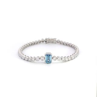 14K White Gold Fancy Blue Emerald And White Round Lab Grown Diamond Tennis Bracelet