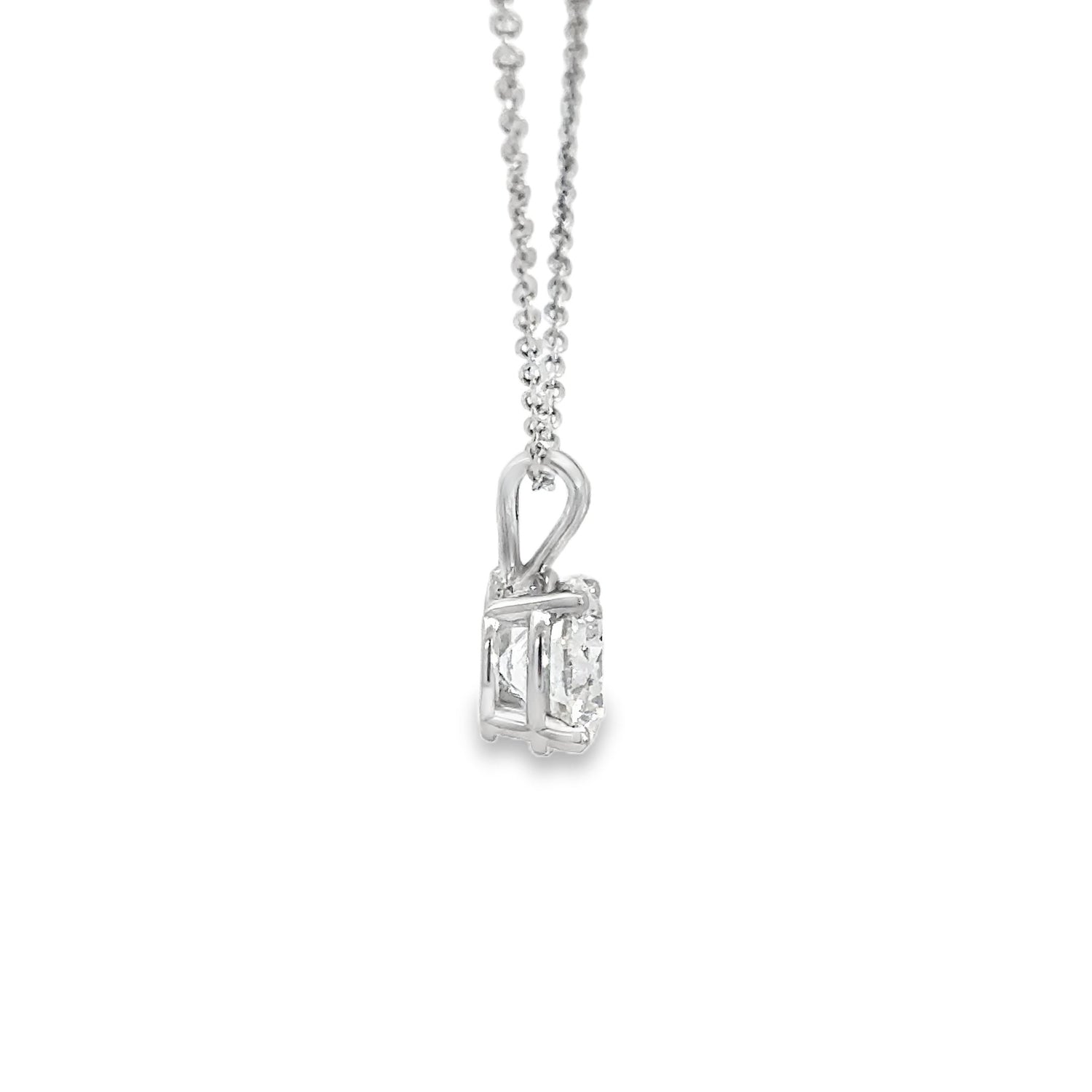 Colgante solitario de diamante cultivado en laboratorio de talla brillante redonda en oro blanco de 14 quilates